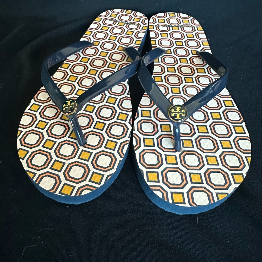 Tory Burch Navy Strap Geometric Flip Flops new - Picture 5 of 12